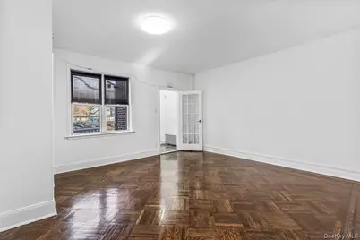 161-36 Grand Central Parkway, Jamaica, NY 11432 - Photo 4