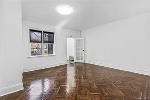 161-36 Grand Central Pkwy, Jamaica, NY 11432 - Photo 4