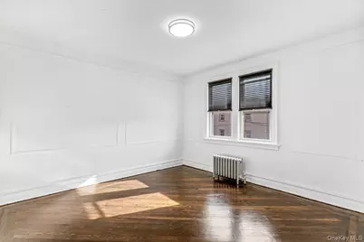 161-36 Grand Central Parkway, Jamaica, NY 11432 - Photo 22