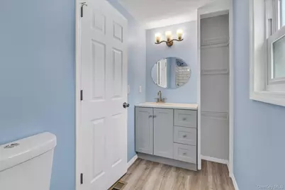 525-183 Riverleigh Avenue #183, Riverhead, NY 11901 - Photo 10