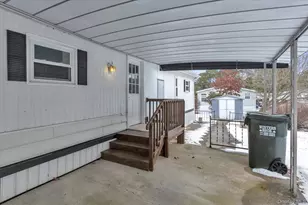 525-183 Riverleigh Ave, Riverhead, NY 11901 - Photo 14