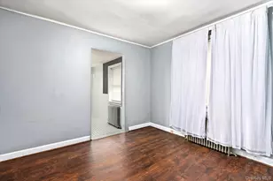 140 Park Ave, Roosevelt, NY 11575 - Photo 8