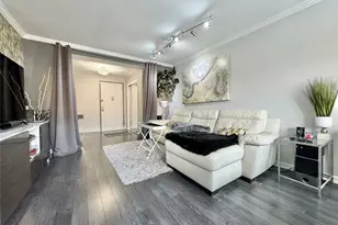 84-09 155th Ave, Howard Beach, NY 11414 - Photo 8