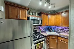 84-09 155th Ave, Howard Beach, NY 11414 - Photo 6