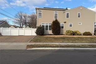 72 N Fordham Rd, Bethpage, NY 11801 - Photo 2