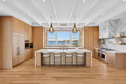 32 Quogo Neck Lane, Quogue, NY 11959 - Photo 14