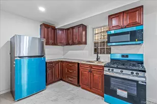 953 E 217th St, Bronx, NY 10469 - Photo 6