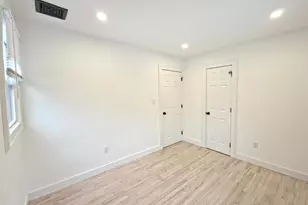 185 Wakeman Rd, Hampton Bays, NY 11946 - Photo 8