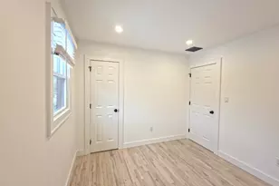 185 Wakeman Rd, Hampton Bays, NY 11946 - Photo 16