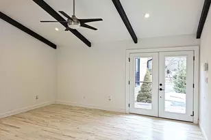 185 Wakeman Rd, Hampton Bays, NY 11946 - Photo 18