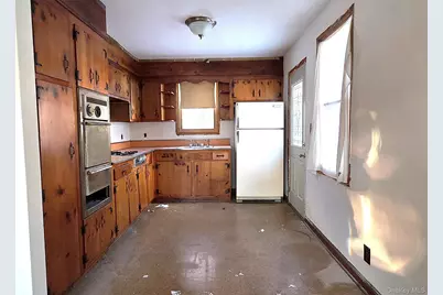 1716A Main Street, Peekskill, NY 10566 - Photo 6