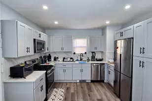 7 Mt William St, Port Jervis, NY 12771 - Photo 2