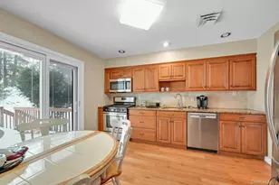 12 Mark Ln, New City, NY 10956 - Photo 10