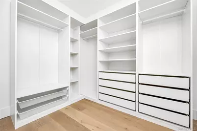 523 Long Beach Road, Nissequogue, NY 11780 - Photo 14