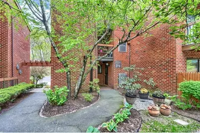 6 Bronxville Glen Drive #1-14, Bronxville, NY 10708 - Photo 2