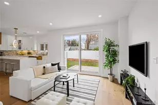 182 Friends Ln, Westbury, NY 11590 - Photo 14