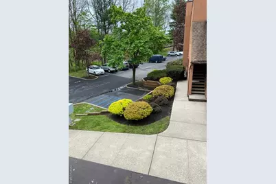 408 Town Hill Road #408, Nanuet, NY 10954 - Photo 4