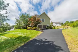 21 Castleton Dr, Highland Mills, NY 10930 - Photo 44