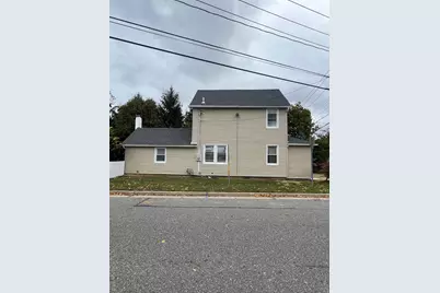 201 Hallock Avenue, Port Jefferson Station, NY 11776 - Photo 2