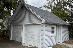 201 Hallock Ave, Port Jefferson Station, NY 11776 - Photo 10