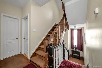 149 S 10th Avenue, Mount Vernon, NY 10550 - Photo 8