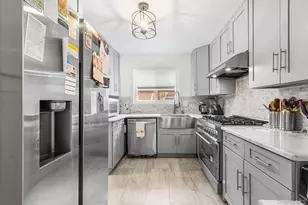 119-16 204th St, Saint Albans, NY 11412 - Photo 6