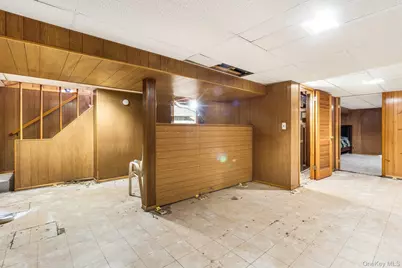 11916 204th Street, Saint Albans, NY 11412 - Photo 12