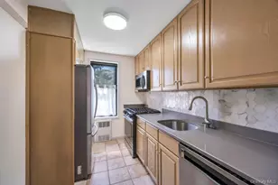 224-24 Union Tpke, Bayside, NY 11364 - Photo 18