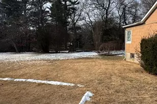 7 Deer Pk Rd, Huntington Station, NY 11743 - Photo 14