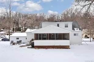 5 Raven Terrace, New City, NY 10956 - Photo 2