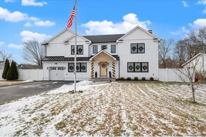 2180 Feuereisen Avenue, Ronkonkoma, NY 11779 - Photo 38