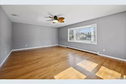 301 Laurel Road, Northport, NY 11768 - Photo 12