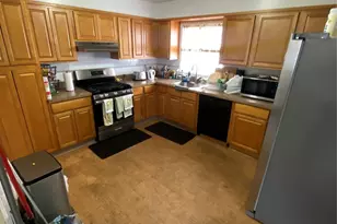 16 Pease St, Mount Vernon, NY 10553 - Photo 8