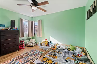 40 Belmont Boulevard, Elmont, NY 11003 - Photo 14