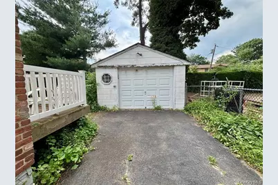 6 Grady Court, Great Neck, NY 11023 - Photo 18