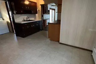 460 Bayview Ave S, Freeport, NY 11520 - Photo 2