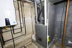 145-20 133rd Ave, Jamaica, NY 11436 - Photo 24