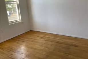 62 Middle Neck Rd, Great Neck, NY 11021 - Photo 8