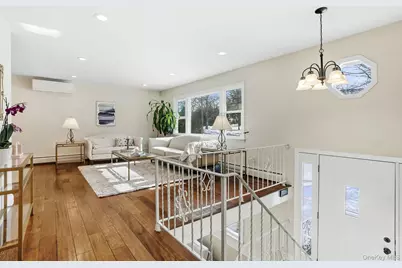 4 Laura Drive, Airmont, NY 10952 - Photo 4