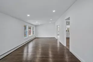 167 Silverleaf Ln, Islandia, NY 11749 - Photo 14