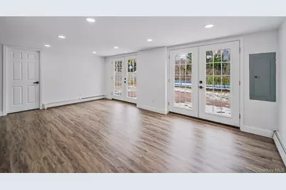 167 Silverleaf Lane, Islandia, NY 11749 - Photo 22