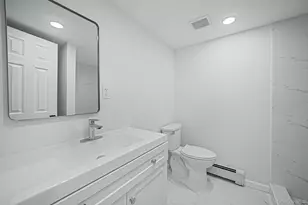 167 Silverleaf Ln, Islandia, NY 11749 - Photo 36