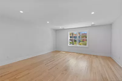 561 King Street, Port Chester, NY 10573 - Photo 14