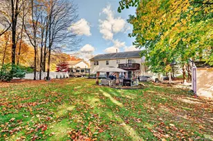 131 Erie Ave, New Windsor, NY 12553 - Photo 38