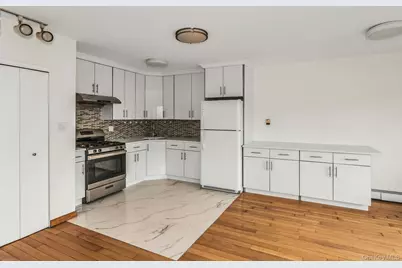 147-45 Barclay Avenue #5B, Flushing, NY 11355 - Photo 10