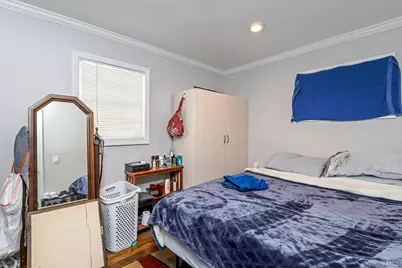 2700 Falcon Avenue, Medford, NY 11763 - Photo 18