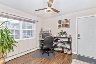 25 Fordham Pl, Bay Shore, NY 11706 - Photo 20