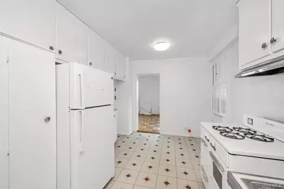 3530 Henry Hudson Parkway #1E, Bronx, NY 10463 - Photo 14