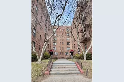 144-07 Sanford Avenue #6E, Flushing, NY 11355 - Photo 1