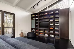 15 Lake View Ct, Southampton, NY 11968 - Photo 4